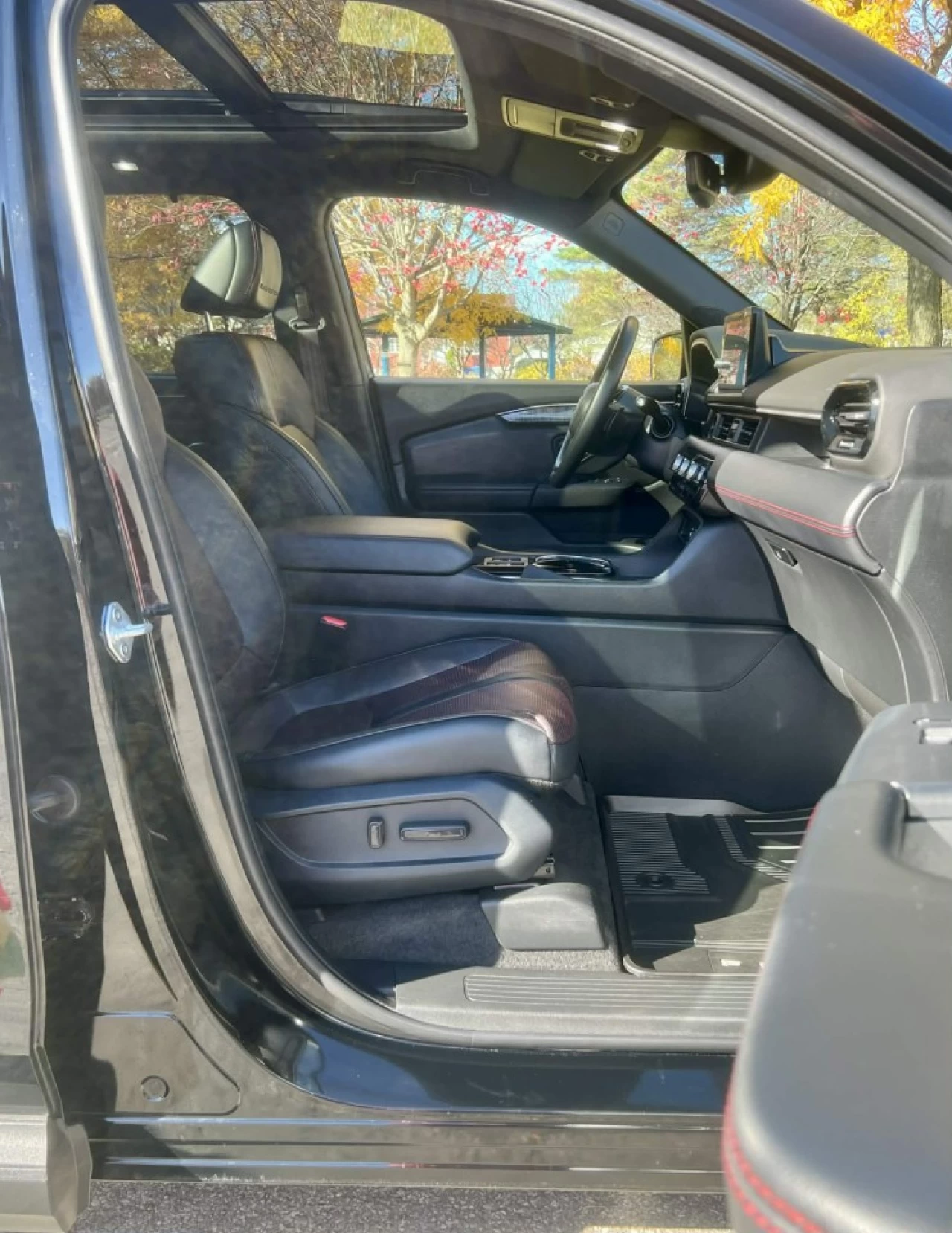 2023 HONDA PILOT BLACK EDITION AWD + V6 3.5L + SEULEMENT 34856 KM + GARANTIE  Main Image