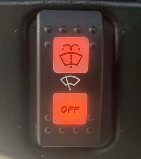 2021 BRP CAN-AM DEFENDER CAB HD-10 LIMITED + 4X4 + D.P.S + 3985 KM SEULEMENT + TOUTE ÉQUIPÉE + RARE & IMPECCABLE A1 