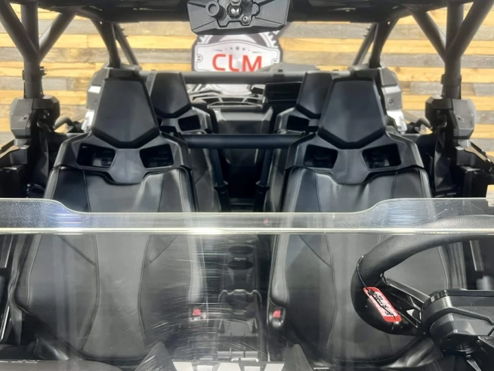 2023 BRP CAN-AM MAVERICK MAX X3 DS TURBO 135 HP + DPS + 4X4 + SEULEMENT 375 KM + CONDITION A1 