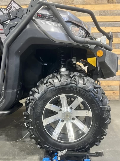 2018 BRP CAN-AM DEFENDER XT HD-10 + 4WD + DPS + BEAUCOUP D'ÉQUIPEMENTS $$$ + RARE & A1 