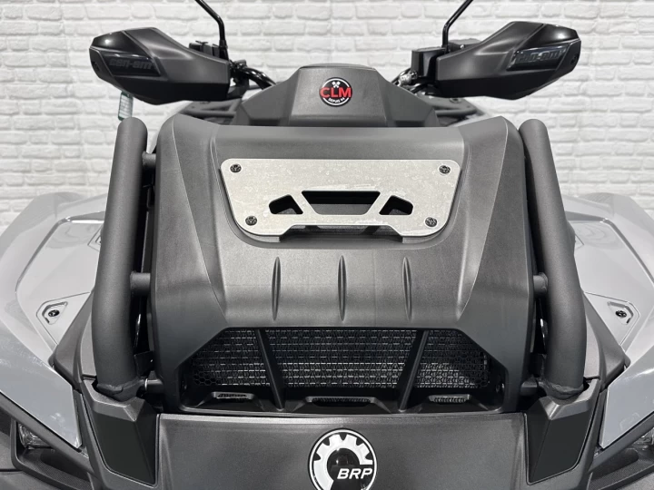 2026 BRP CAN-AM OUTLANDER X-MR 700 EFI + 4WD + DPS + SEULEMENT 815 KM + GARANTIE B.E.S.T 2030 + RARE & A1 