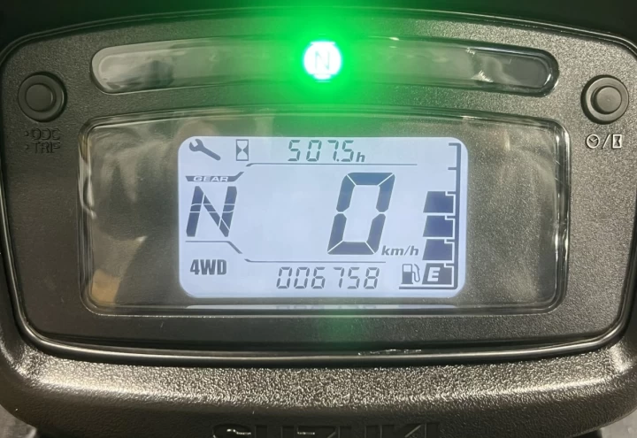 2019 SUZUKI KING QUAND AXI + 4X4 + EPS + 6758 KM + NOIR SATIN + RARE & A1 