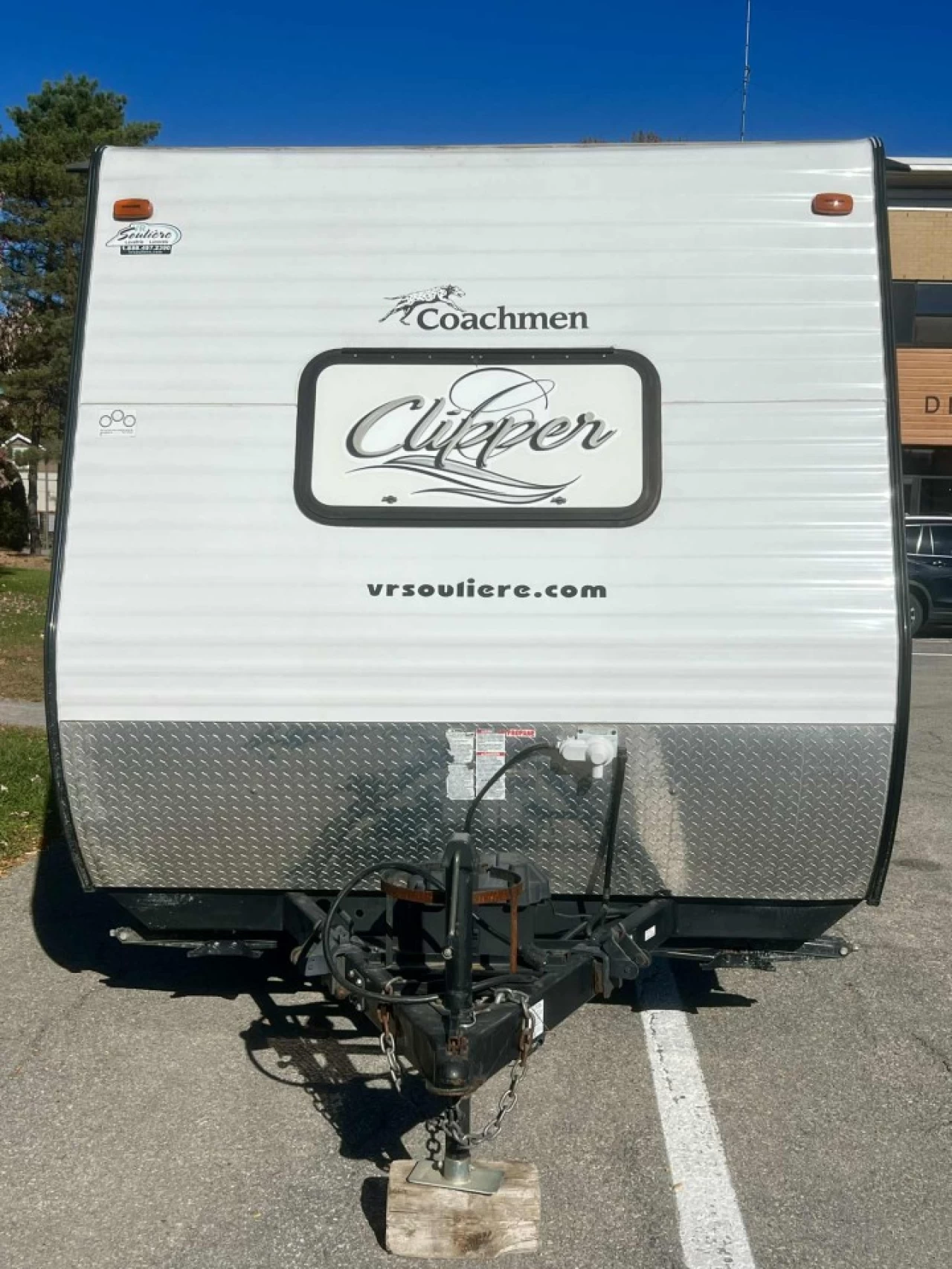 2017 FOREST RIVER COACHMAN CLIPPER 17 BH + BUNK BEDS + COUCHE 5 PERSONNE + COULEUR MODERNE + CONDITION A1  Image principale