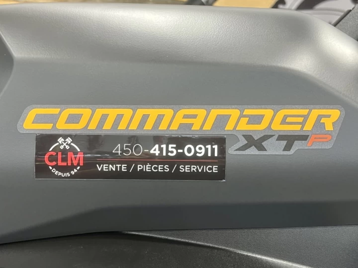 2025 BRP CAN-AM COMMANDER XT-P 1000R EFI + 4WD + DPS + FOX + SEULEMENT 1049 KM + RARE & IMPECCABLE A1 