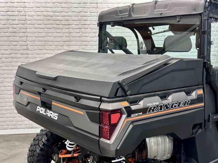 2018 POLARIS RANGER XP 1000 EFI + 4WD + EPS + CABINE + CHAUFRETTE + AUDIO + MAGS +++ RARE & A1 