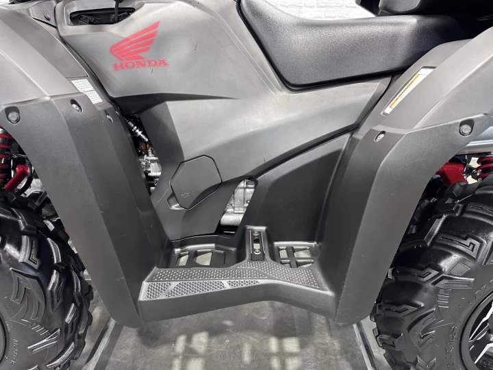 2019 HONDA TRX FOREMAN RUBICON 500 DELUXE + 4WD + POWER STEERING + SEULEMENT 790 KM + IMPECCABLE & RARE 