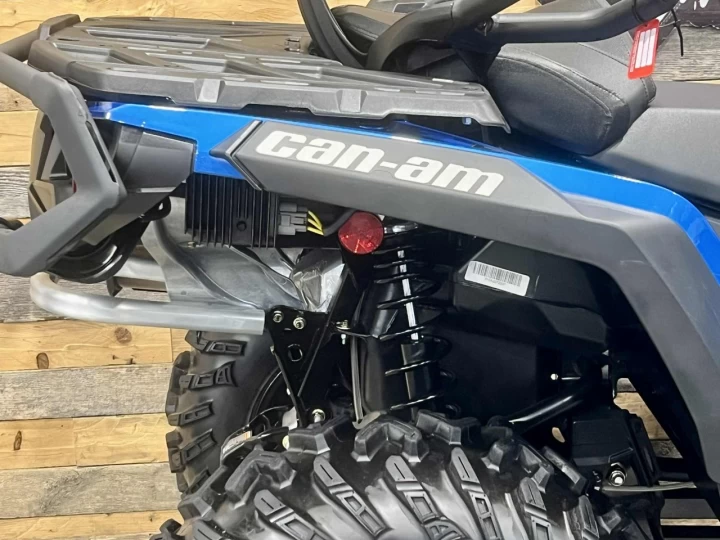 2023 BRP CAN-AM OUTLANDER MAX 850 XT + D.P.S + 4X4 + SEULEMENT 199 KM + IMPECABLE A1 