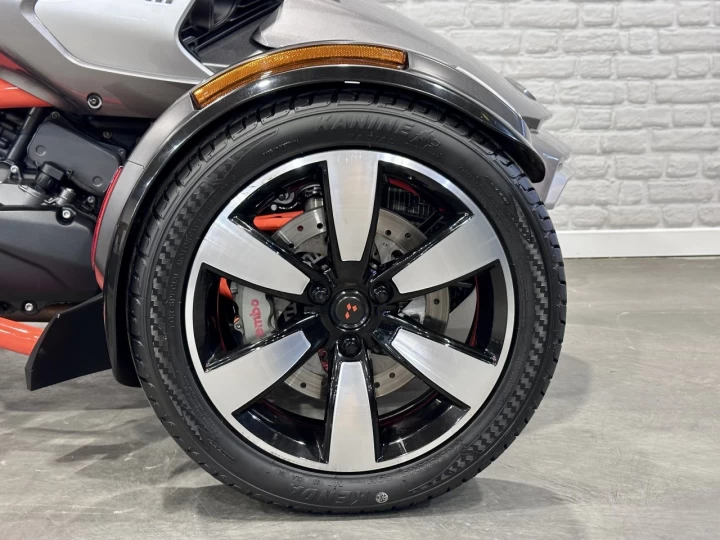 2015 BRP CAN-AM SPYDER F3-S SE-6 (SEMI-AUTOMATIQUE) + ROTAX 1330 cc + FOX + PARE-BRISE + DOSSIER + RARE & A1 