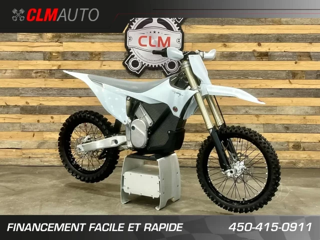 STARK FUTURE VARG 1.2 MX 60 HP @ 80 H.P (ALPHA) + FLAMBANT NEUF 0 HR + GARANTIE 2 ANS + RARE SUR LE MARCHÉ  2025