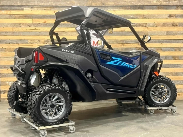 2025 CF MOTO Z-FORCE 800 EFI EDITION TRAIL 50'' + EPS + 4X4 + SEULEMENT 1641 KM + RARE & A1 