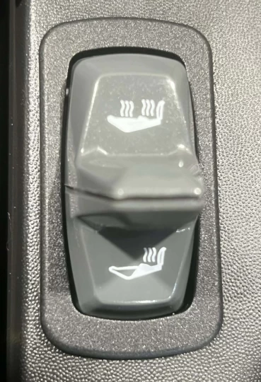 2023 BRP SKI-DOO GRAND TOURING LIMITED 900 ACE EFI + ITC + 137'' QUIET DRIVE + SUSPENSION A AIR _ BAS KM 6805 KM 