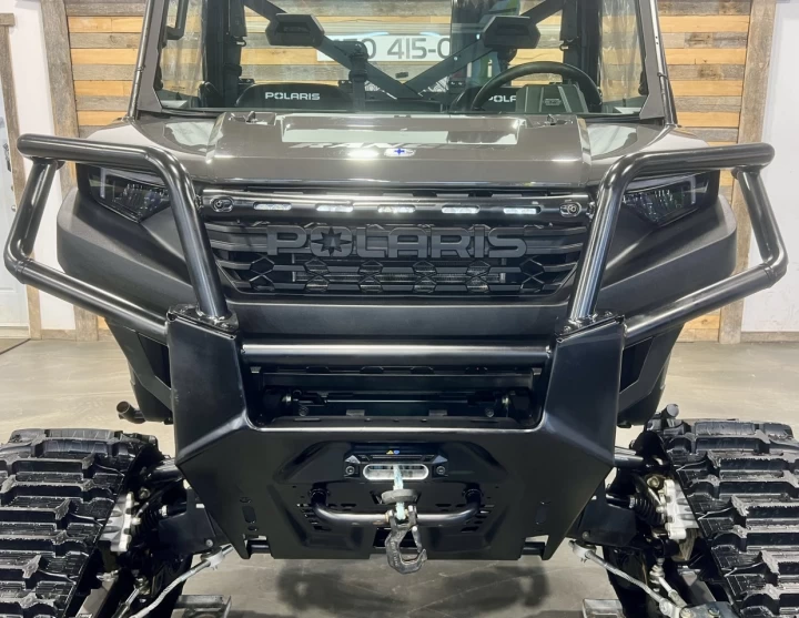 2025 POLARIS RANGER 1000 EDITION PREMIUM + 4X4 + EPS + SEULEMENT 1721 KM + GARANTIE FEVRIER 2027 + RARE & A1 