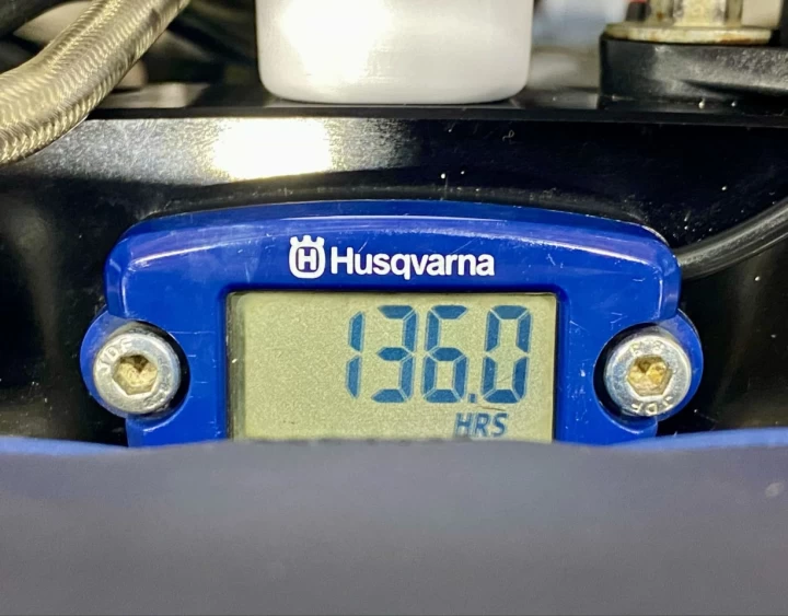 2022 HUSQVARNA FC 250 EFI MX-MOTOCROSS + 4 TEMPS + 136 HR 