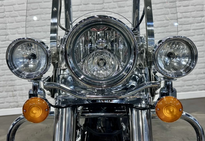 2022 HARLEY DAVIDSON FLHR ROAD KING 107 p.c = 1746 cc EFI + SEULEMENT 29173 KM + RARE & A1 