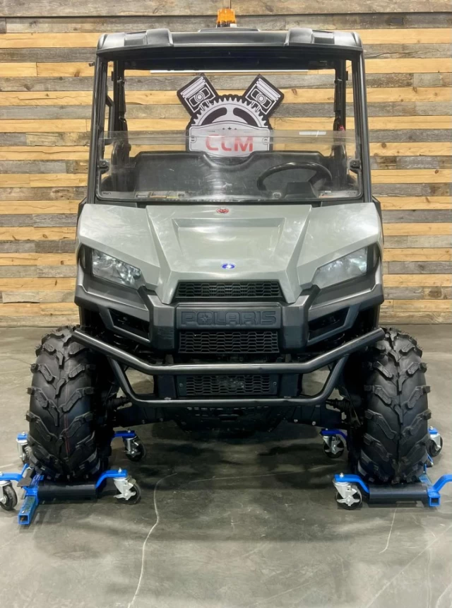 POLARIS RANGER EV - VEHICULE ELECTRIQUE + 4X4 + 2 PASSAGERS + 4 PNEUS NEUFS  2017