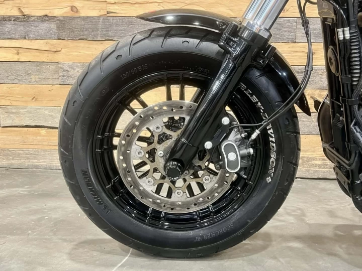 2018 HARLEY-DAVIDSON SPORTSTER 1200 EFI EDITION SPECIALE FORTY EIGHT / 48 + SEULEMENT 16221 KM + MODELE RARE 