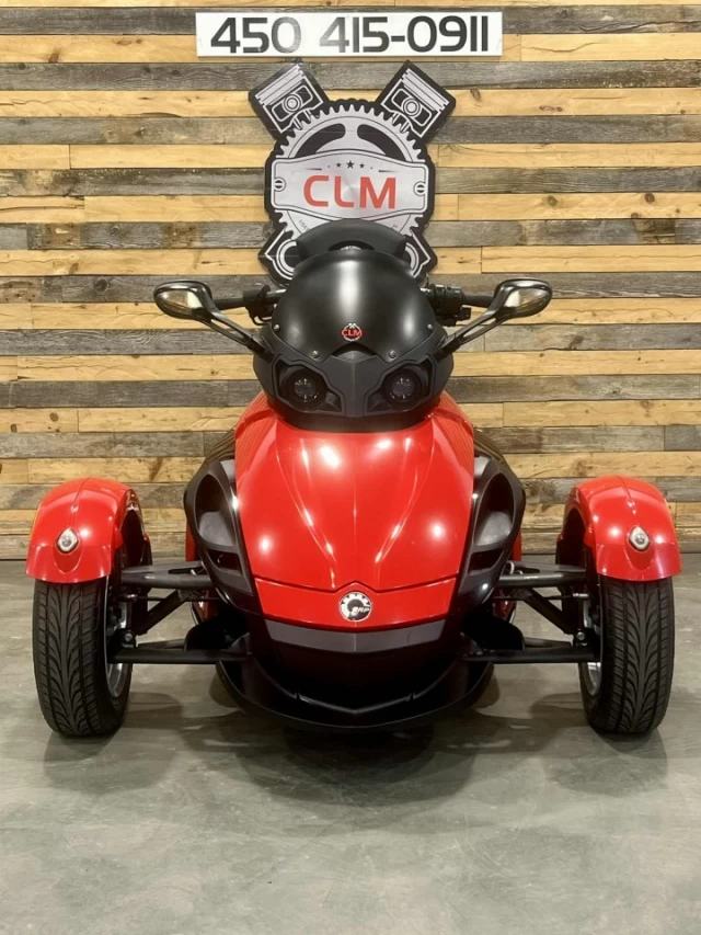 BRP CAN-AM SPYDER ROADSTER SE-5 (SEMI-AUTOMATIQUE) + DOSSIER PASSAGER + 86105 KM  2009