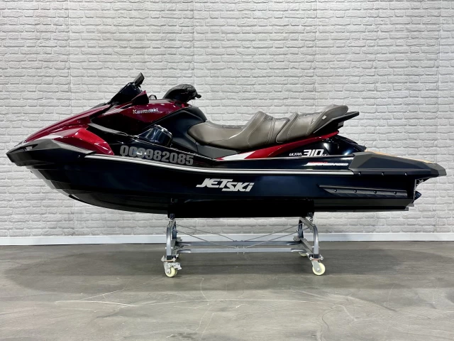 KAWASAKI JET SKI ULTRA 310 LX +JETSOUND AUDIO + SEULEMENT 11 HR + 3 PASSAGERS + TOILE + RARE & A1  2026
