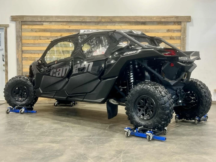 2024 BRP CAN-AM MAVERICK MAX X3 X-DS TURBO RR 200 HP + 4X4 + DPS + FOX + PLUSIEURS OPTIONS $$$ 