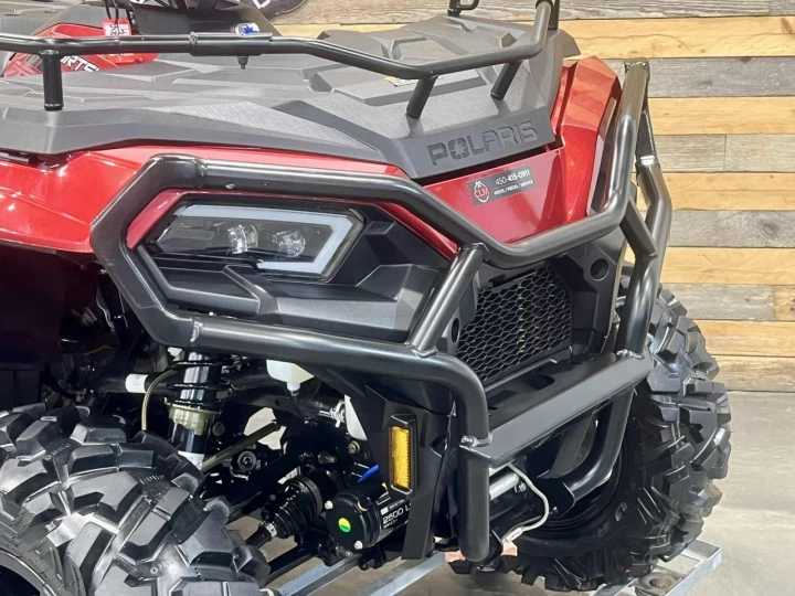 2023 POLARIS SPORTSMAN 570 EFI EDITION TRAIL + 4X4 + EPS + SEULEMENT 195 KM + TREUIL & PARE CHOC HD 