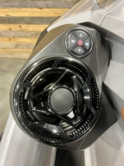 2018 BRP SEA-DOO GTX LIMITED 300 H.P + IBR + VTS + AUDIO PREMIUM + 3 PASSAGERS + 147 HR + RARE & A1 