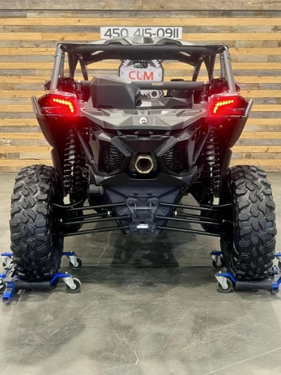 2024 BRP CAN-AM MAVERICK MAX X3 X-DS TURBO RR 200 HP + DPS + 4X4 + 4 PASSAGERS + SEULEMENT 2857 KM 