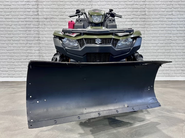 2023 SUZUKI KING QUAD 750 AXI + 4WD + EPS + SEULEMENT 1257 KM + BIEN ÉQUIPÉE + RARE & A1 