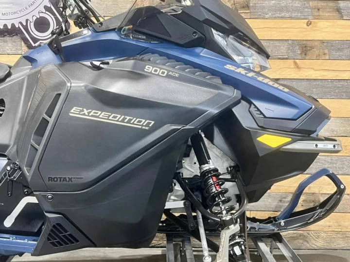 2025 BRP SKI-DOO EXPEDITION S.E- SPECIAL EDITION 900 ACE ITC WT - WIDE TRACK 20'' + BANC DOUBLE + BOITE CARGO LINQ 