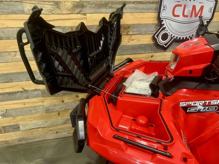 2021 POLARIS SPORTSMAN 570 EFI + E.P.S + 4X4 + TREUIL + PARE CHOC HD AVANT & ARRIERE + SEULEMENT 2012 KM 