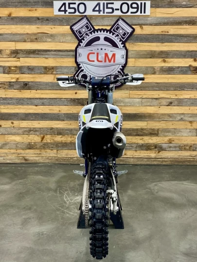 2022 HUSQVARNA FC 250 EFI MX-MOTOCROSS + 4 TEMPS + 136 HR 
