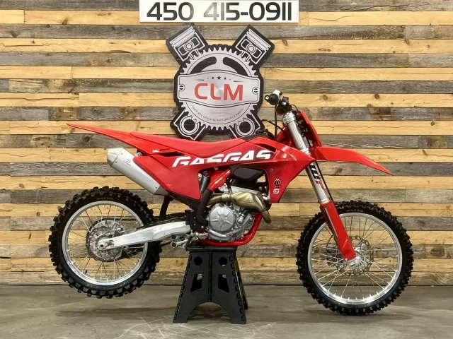 GAS GAS MC 250F EFI + SEULEMENT 3 HR + DEMARREUR ELECTRIQUE + 4 TEMPS + RARE & CONDITION A1  2024