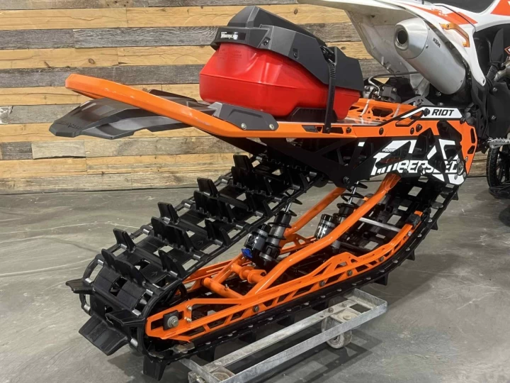 2019 KTM SX-F 450 EFI + 4 TEMPS + SEULEMENT 92 HR + BEAUCOUP D'OPTIONS $$$ + RARE & CONDITION A1 