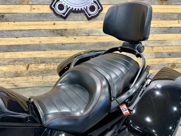 2015 BRP CAN-AM SPYDER F3 ''S'' SE-6 (SEMI-AUTOMATIQUE) + SUSPENSION FOX + BEAUCOUP D'EQUIPEMENTS $$$ + RARE & A1 