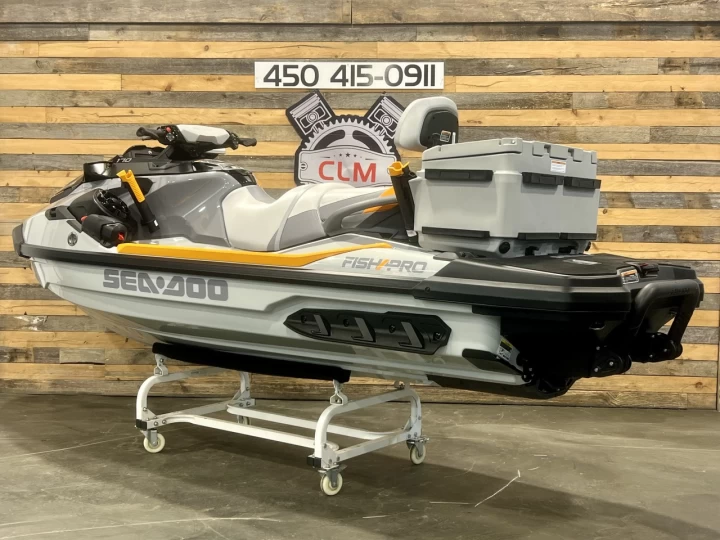 2025 BRP SEA-DOO FISH PRO 170 HP EDITION TROPHY + IBR + VTS + IDF + GPS + AUDIO + TECH PKG + COOLER + 4 HR + COULEUR & MODELE RARE + A1 