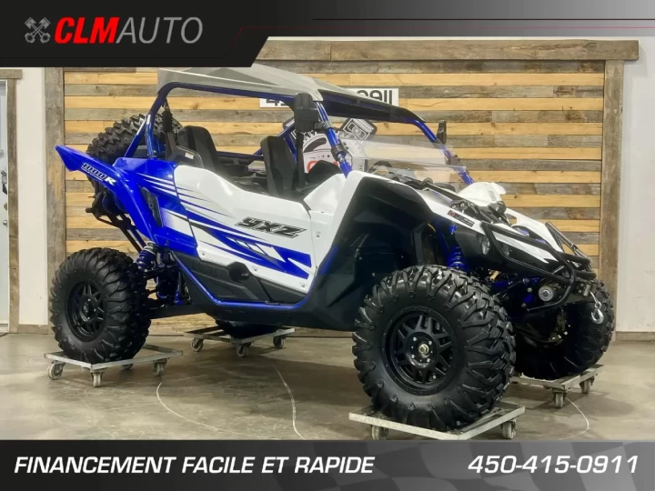 2017 YAMAHA YXZ 1000R EFI SS-SPORT SHIFT + EPS + 4X4 + FOX PODIUM X2 + SEULEMENT 4044 KM 