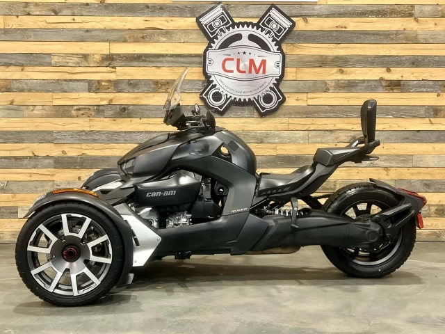 BRP CAN-AM SPYDER / RYKER 900 ACE EDITION RALLY _ PARE-BRISE + BANC PASSAGER + SUSPEMNSION KYB  2021