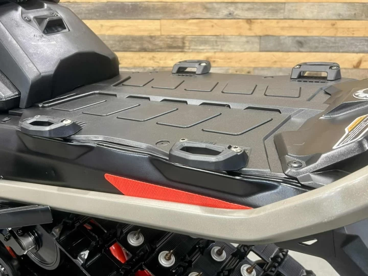2022 BRP SKI-DOO MACH-Z 900 TURBO ''R'' 180 HP 137'' + SUSPENSION ELECTRONIQUE SMART-SHOX + 10943 KM 