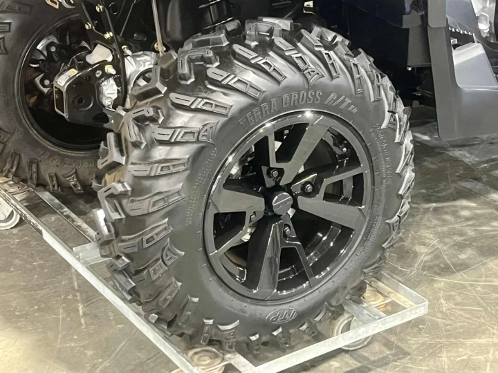 2023 BRP CAN-AM OUTLANDER MAX 850 XT + D.P.S + 4X4 + SEULEMENT 199 KM + IMPECABLE A1 