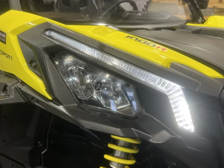 2019 BRP CAN-AM MAVERICK SPORT 1000R EFI + 4X4 + D.P.S + SUSPENSION FOX 