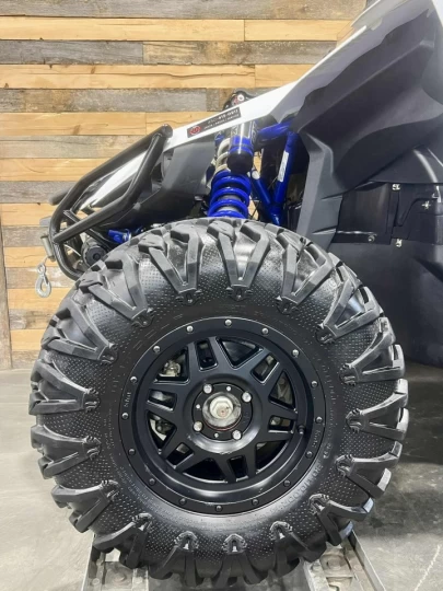 2017 YAMAHA YXZ 1000R EFI SS-SPORT SHIFT + EPS + 4X4 + FOX PODIUM X2 + SEULEMENT 4044 KM 