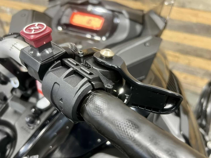 2022 BRP SKI-DOO RENEGADE ADRENALINE 900 ACE TURBO 130 H.P I.T.C 137''+ REV GEN4 + RAS X + CONDITION A1 