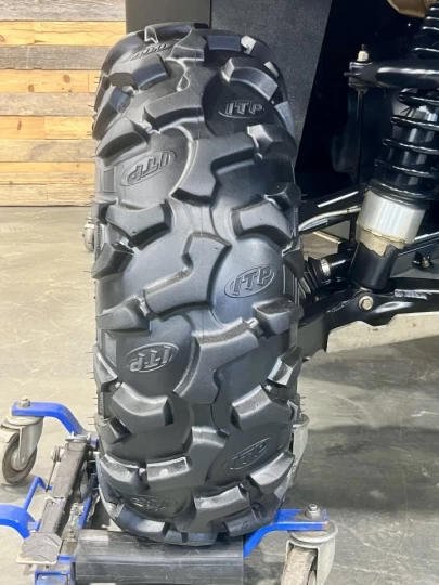 2018 BRP CAN-AM DEFENDER XT HD-10 + 4WD + DPS + BEAUCOUP D'ÉQUIPEMENTS $$$ + RARE & A1 