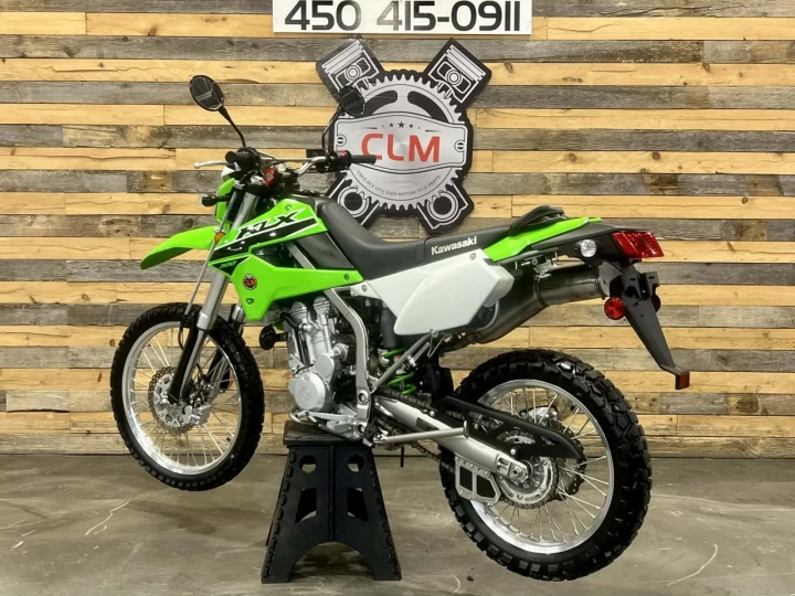 2023 KAWASAKI KLX 300 EFI + SEULEMENT 3755 KM + 4 TEMPS + MODELE RARE & CONDITION IMPECCABLE A1 