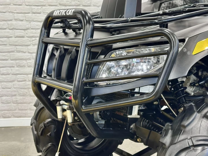 2015 ARCTIC CAT MUD PRO 1000 EFI LIMITED + 4WD + EPS + SEULEMENT 2871 KM + PELLE A NEIGE + 2 PASSAGERS + RARE & A1 