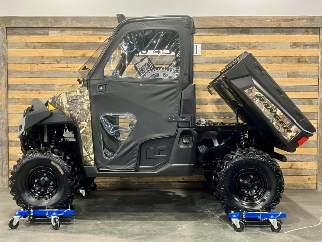 POLARIS RANGER XP 1000 EFI + EDITION LIMITÉE HUNTER + 4X4 + E.P.S + SEULEMENT 4629 KM  2017
