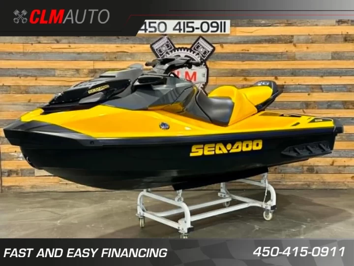 2023 BRP SEA-DOO GTR 230 H.P + IBR + VTS + 3 PASSAGERS +SEULEMENT 15 HR + RARE & A1 