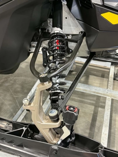 2026 BRP SKI-DOO RENEGADE ADRENALINE ENDURO PKG 900 ACE TURBO 137'' + ECRAN 10'' + GPS + REV GEN5 + RARE & A1 