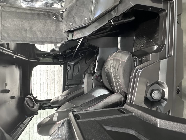 2021 POLARIS GENERAL 4 CREW XP 1000 EDITION DELUXE + RIDE COMMAND RADIO - GPS + CABINE FERMÉ + 3286 KM SEULEMENT 