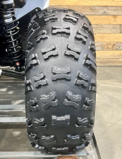 2025 BRP CAN-AM RENEGADE X-XC 1000R EFI + 4X4 + DPS + SEULEMENT 1083 KM + RARE & A1 