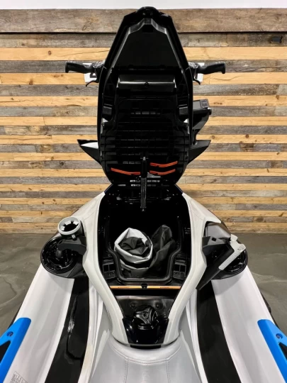 2024 BRP SEA-DOO FISHPRO EDITION SPORT 170 H.P + IBR + VTS + IDF + GPS + AUDIO PREMIUM + COOLER/VIVIER LINQ 